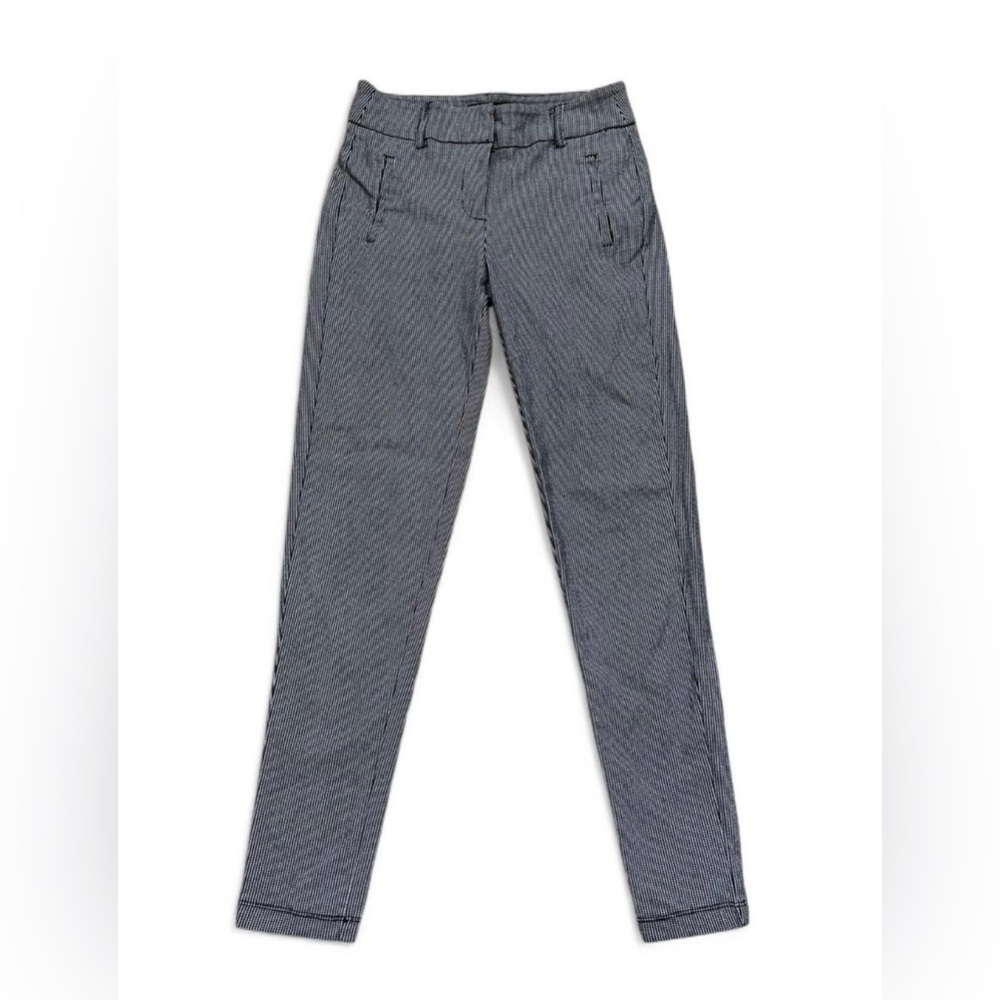 NWOT Stella Luce Black and White Patterned Fabric